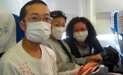  4 WAYS TO AVOID ILLNESS WHILE TRAVELLING