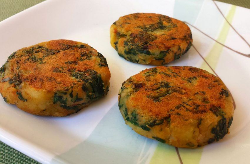 THE EVER GREEN SNACK – CRISPY SPINACH AND PANEER TIKKI