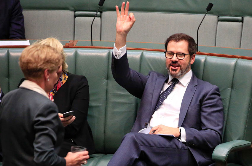 AUSTRALIA’S FIRST MUSLIM MP: ED HUSIC’S TAKE ON POLITICS AND RELIGION