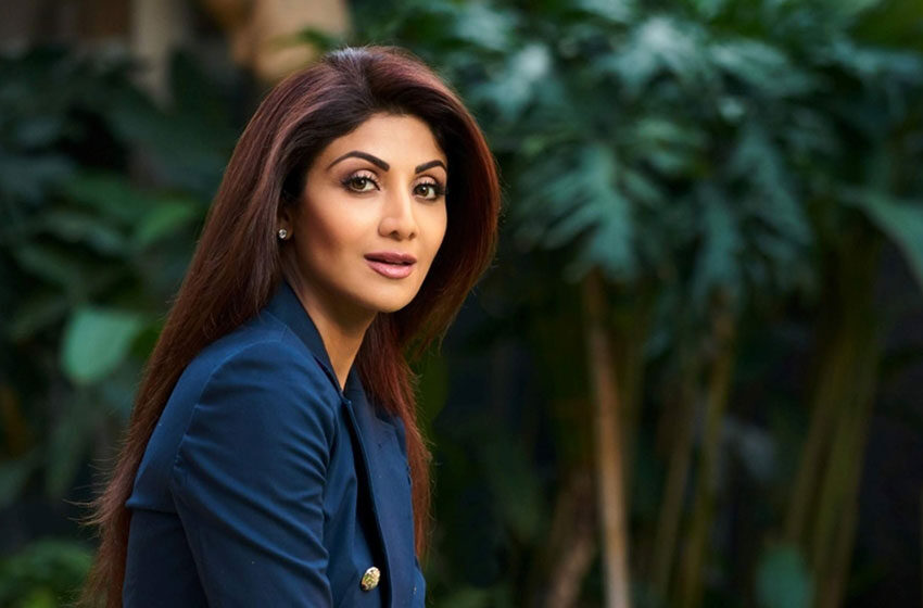  Shilpa Shetty Alleges Racial Discrimination by Qantas Staff at Sydney Airport