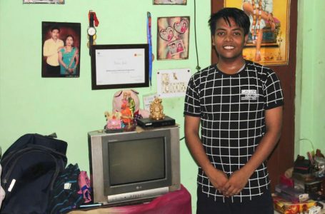 Indian Slum Student Wins $60,000 Scholarship