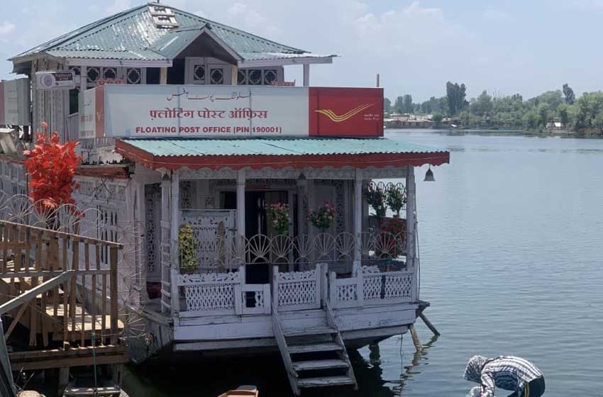 Floating Post office