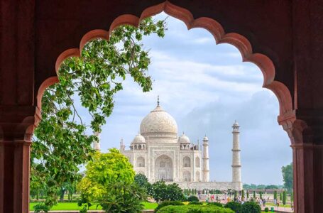 Top 8 replicas of the Taj Mahal across the world