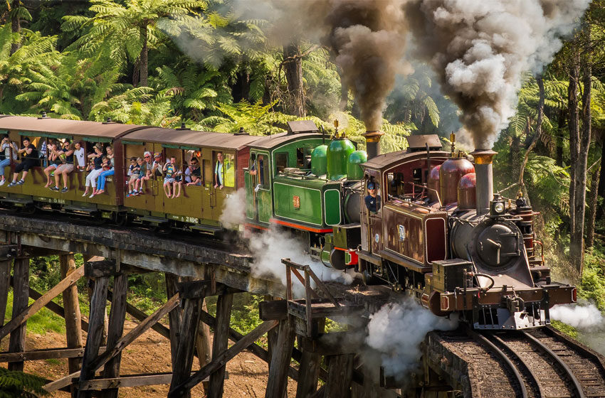  STEP INTO SPRING AT PUFFING BILLY RAILWAY THESE SCHOOL HOLIDAYS!