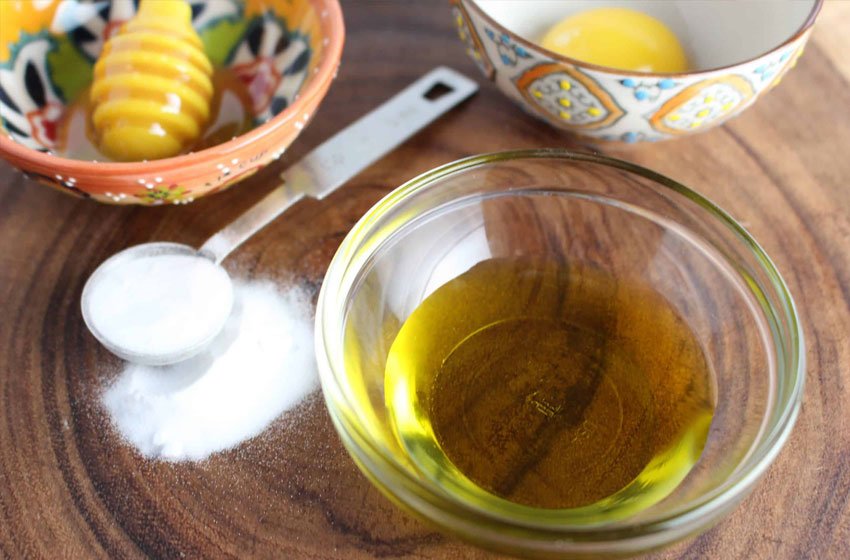Olive Oil with Honey and Baking Soda Face Mask