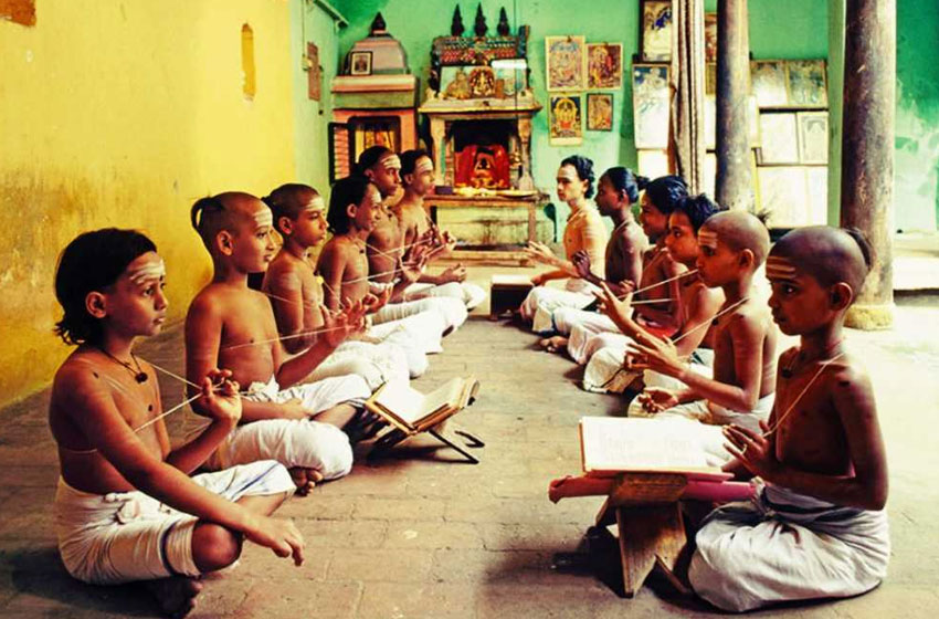  The Linguistic Oasis – Inside India’s Sole Sanskrit-Speaking Village