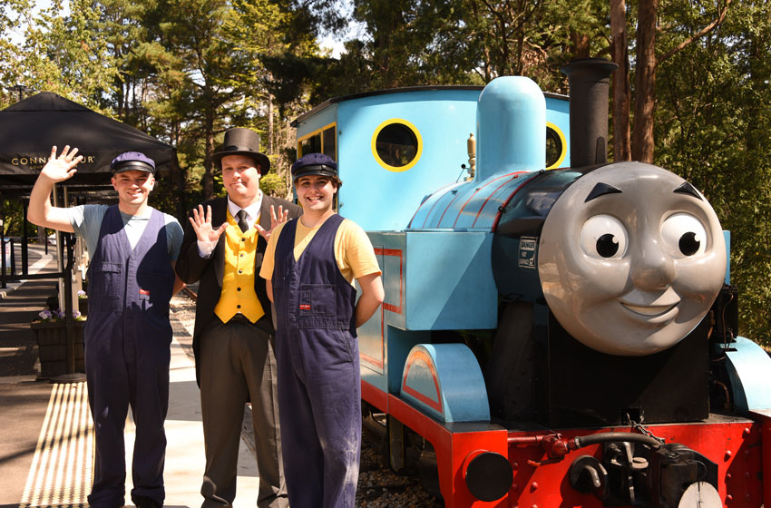  PAINT THE DAY WITH COLOUR AT PUFFING BILLY RAILWAY THIS SPRING!